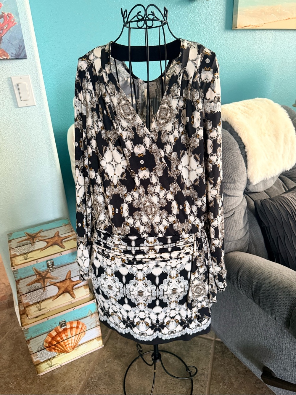 Cache Black, White and Gold Printed Long-Sleeve Dress